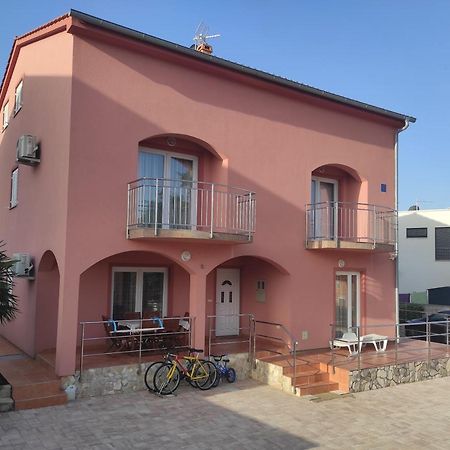 מאלינסקה Apartments Mihael מראה חיצוני תמונה