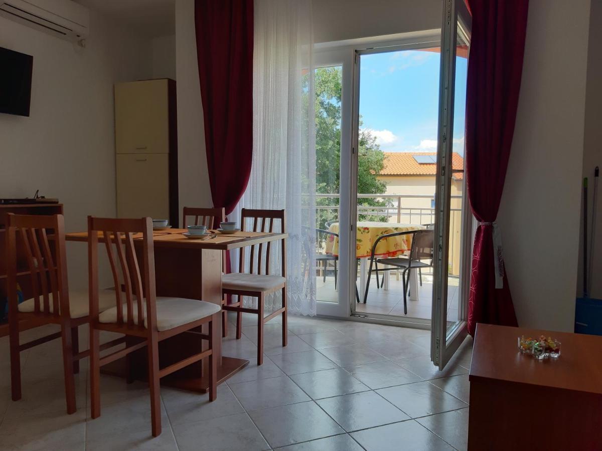 מאלינסקה Apartments Mihael מראה חיצוני תמונה