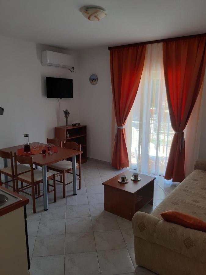 מאלינסקה Apartments Mihael מראה חיצוני תמונה